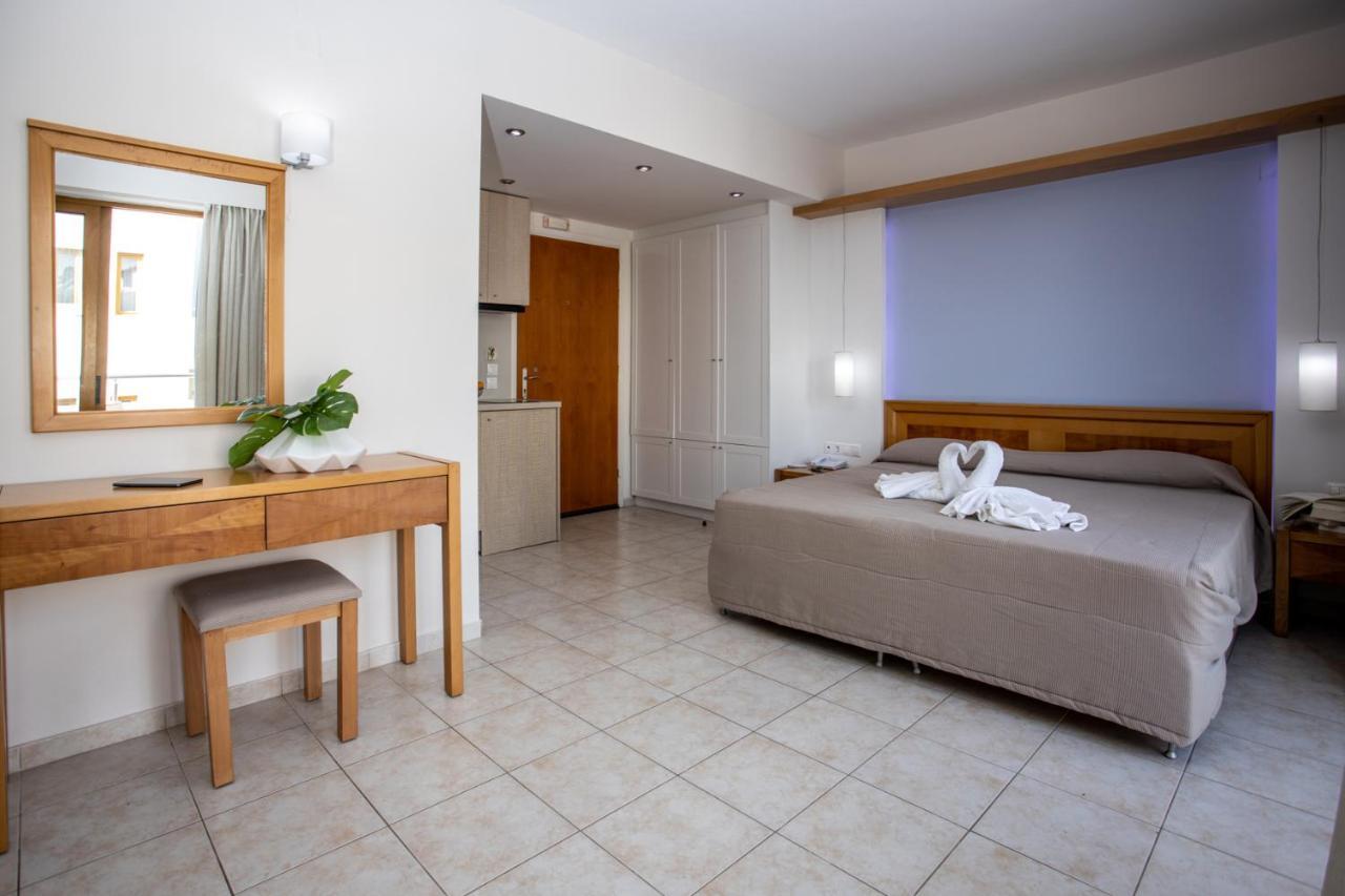Mary Hotel & Mary Royal Suites Platanes  Exteriör bild