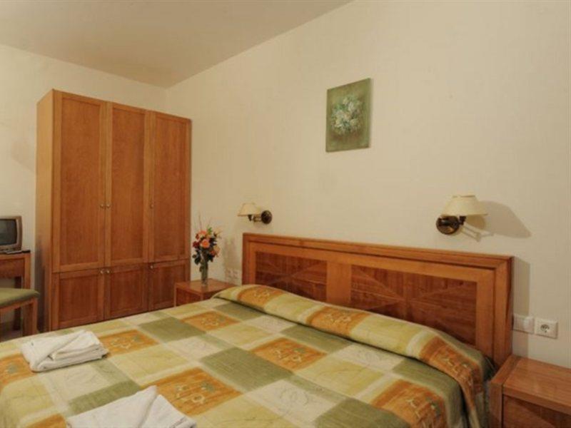 Mary Hotel & Mary Royal Suites Platanes  Exteriör bild