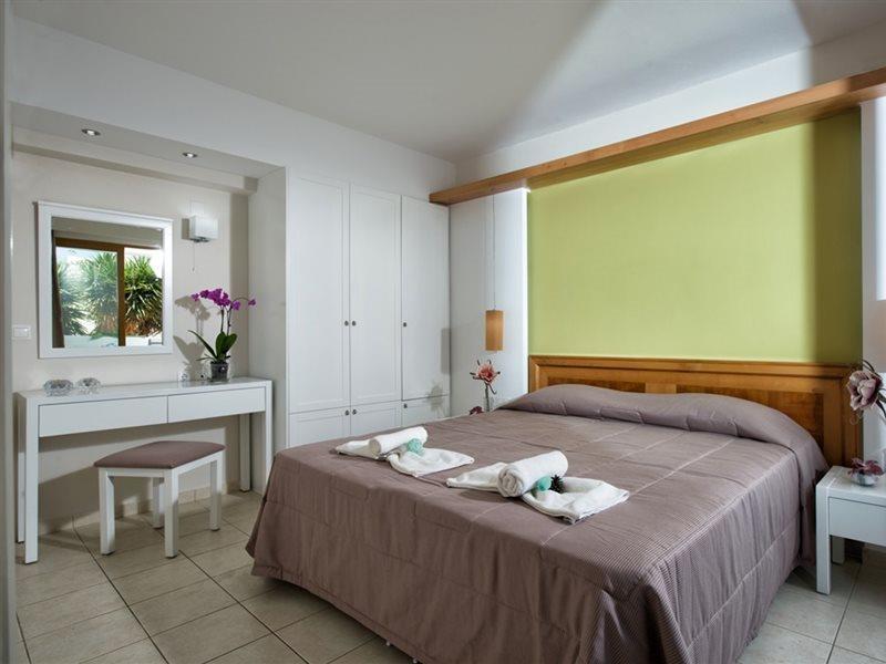 Mary Hotel & Mary Royal Suites Platanes  Exteriör bild